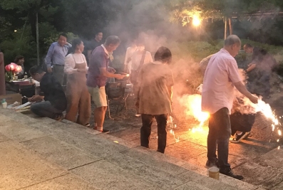 暑気払い花火大会 花火を楽しむ 花火 暑気払い